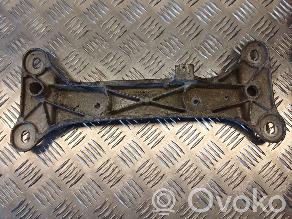 BMW 1 E81 E87 Gearbox mounting bracket 