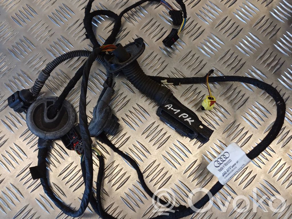 Audi A1 Cableado de puerta delantera 