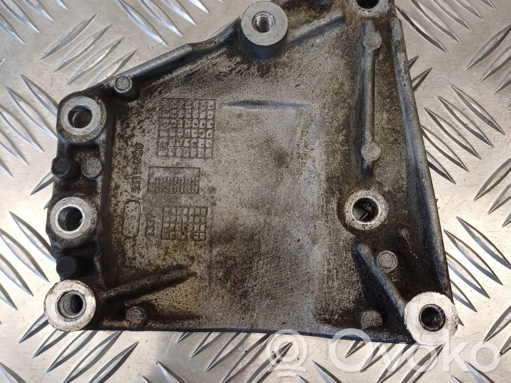 Fiat Doblo Engine mounting bracket 