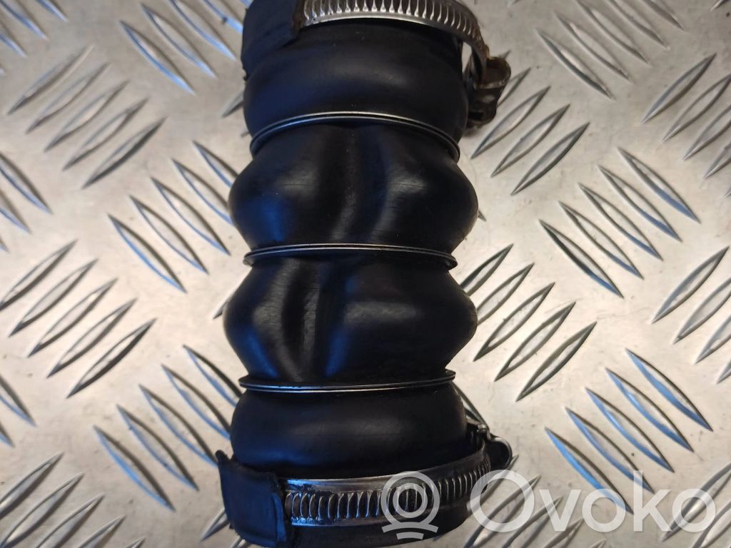 Peugeot 308 Intercooler hose/pipe 