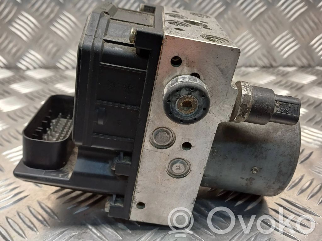 Audi A4 S4 B6 8E 8H ABS Pump 