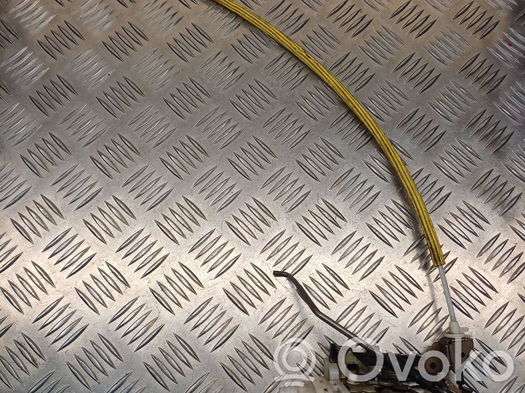Audi A3 S3 8L Front door lock 