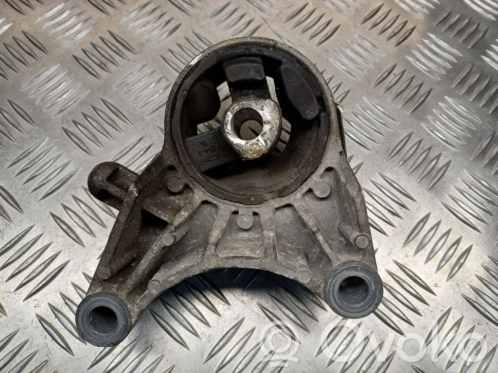 Opel Zafira B Engine mount bracket 