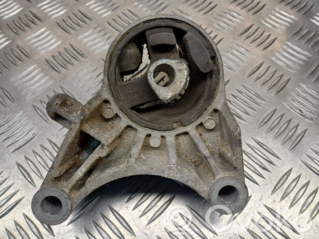 Opel Zafira B Engine mount bracket 