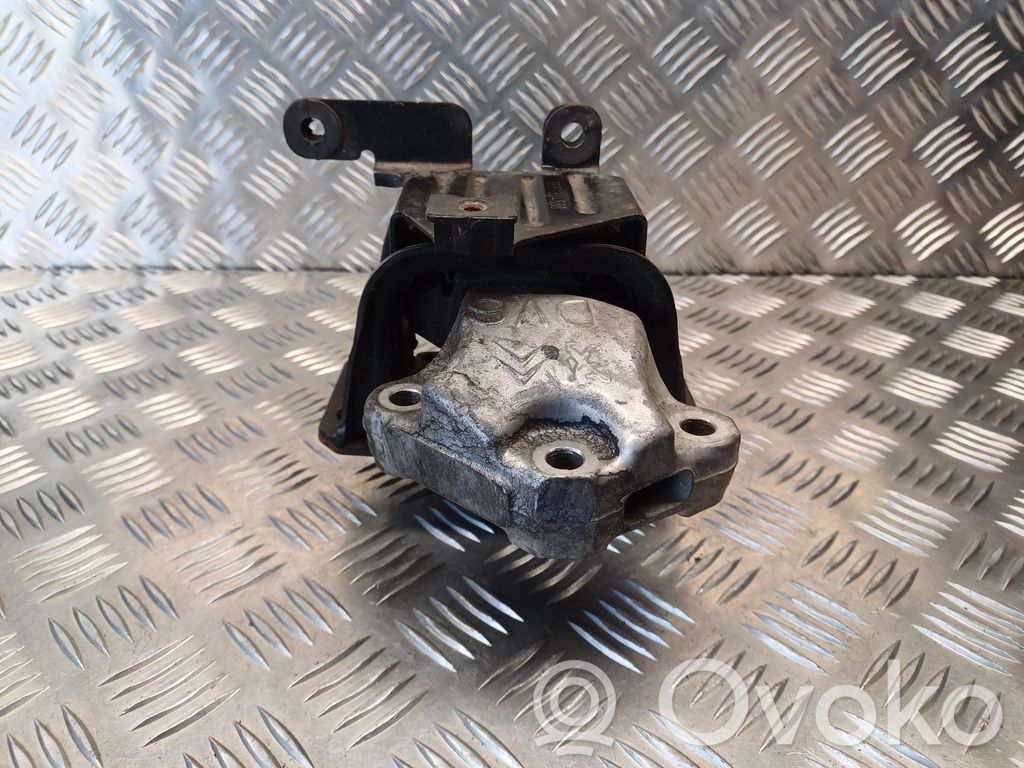 Engine mount bracket   9681304680