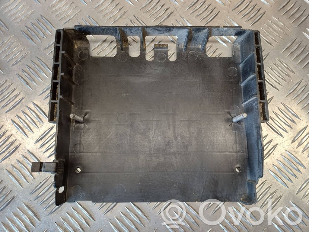 Peugeot 207 Engine control unit holder 