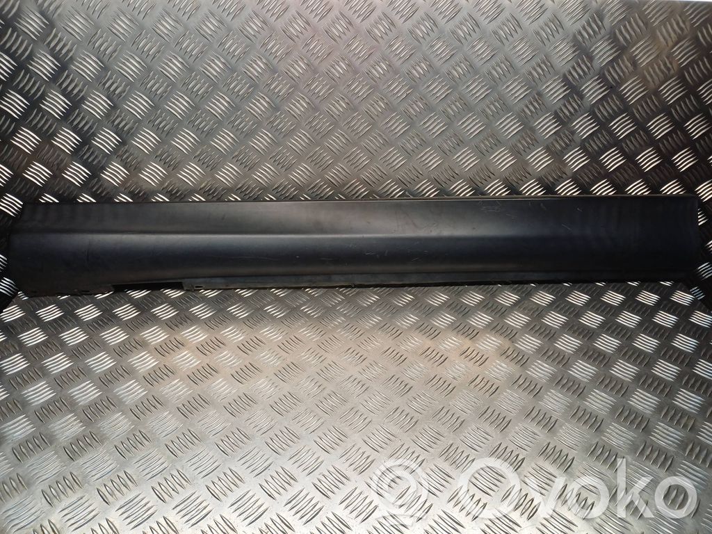 Citroen C5 Side skirt front trim 
