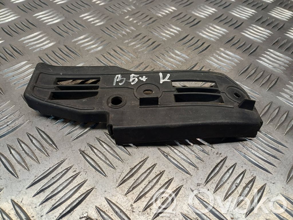 Volkswagen PASSAT B5.5 Staffa di rinforzo montaggio del paraurti anteriore 