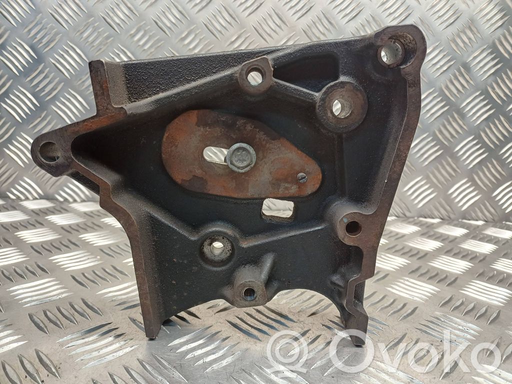 Opel Astra J Engine mounting bracket 
