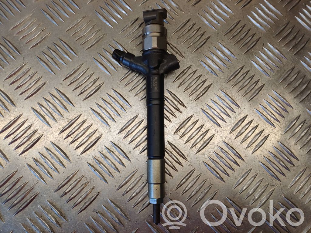 Toyota Avensis T250 Injector combustibil 