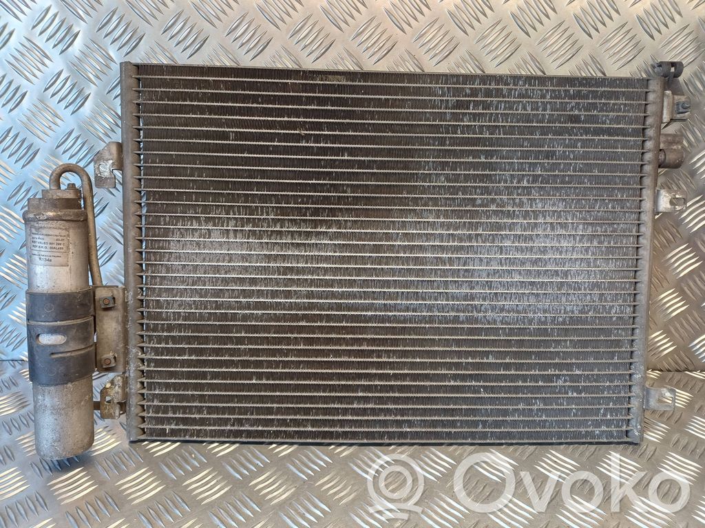 Renault Clio II Skraplacz / Chłodnica klimatyzacji 