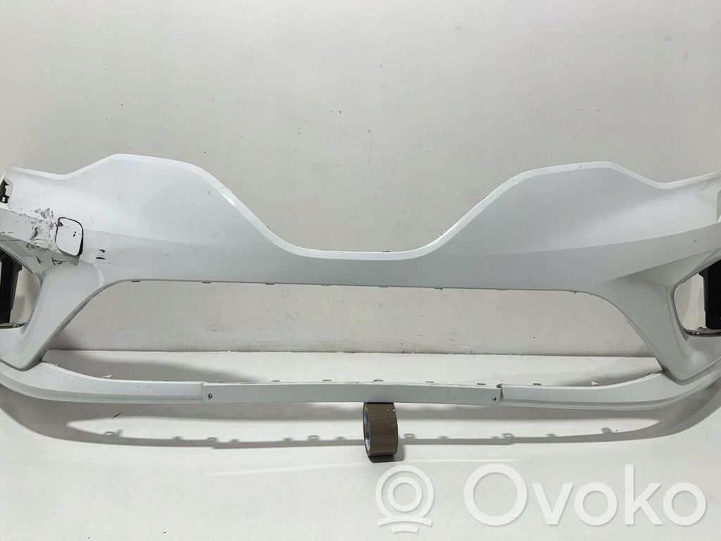 Renault Clio V Parachoques delantero 