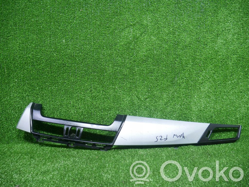 BMW 2 F45 Paneļa apdare 