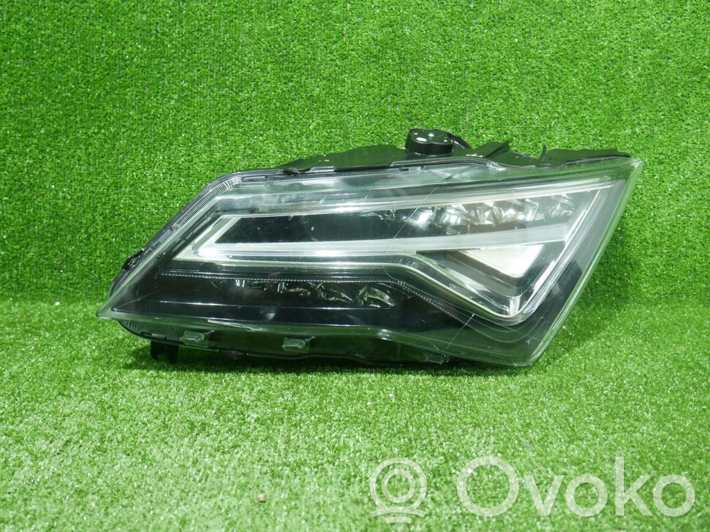 Headlight/headlamp   5F0807221M,576941007G