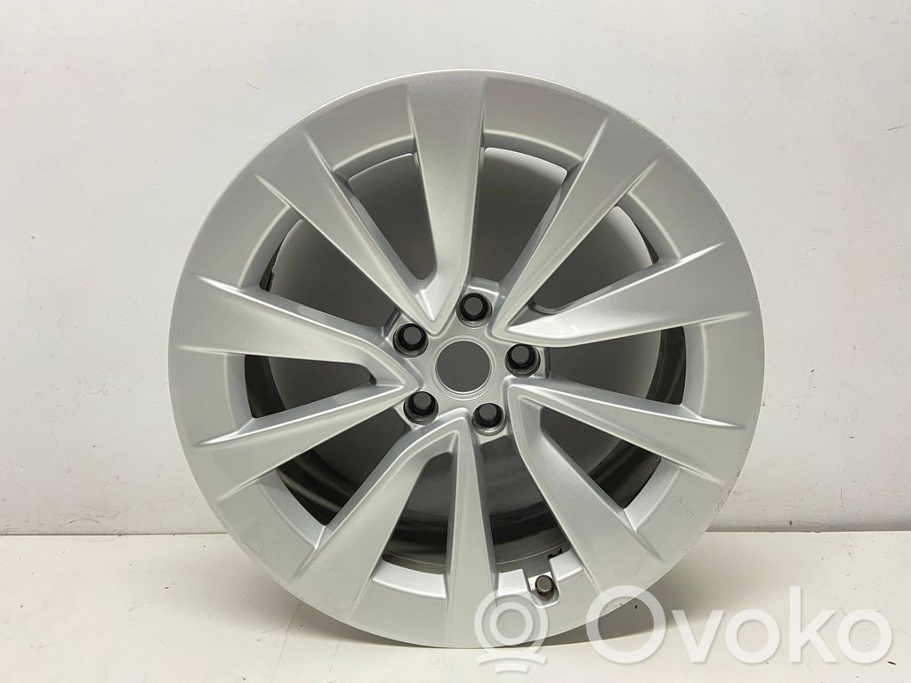 R19-alumiinivanne   104426400A