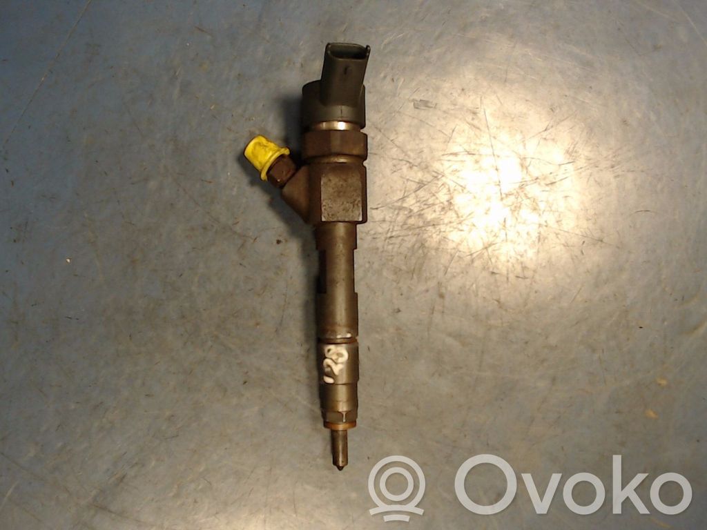 Nissan Primera Fuel injector 