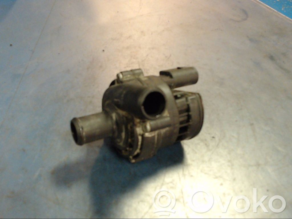 Mercedes-Benz ML W164 Pompa wody 
