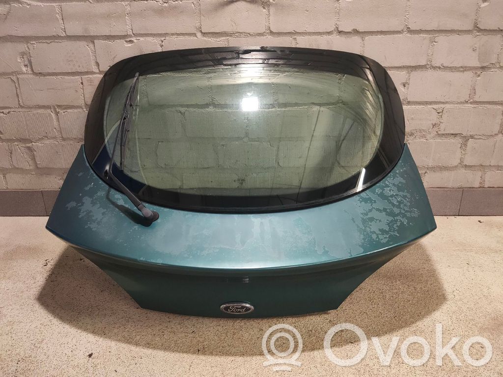 Ford Puma Puerta trasera de camión 
