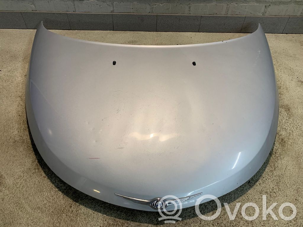 Chrysler PT Cruiser Konepelti 