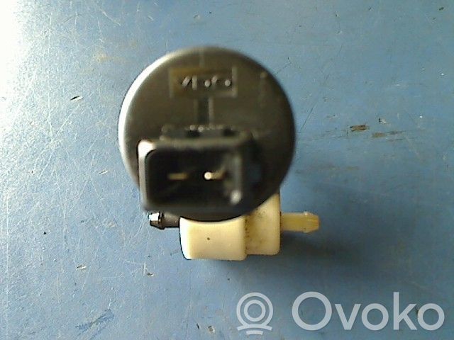 Opel Zafira A Windscreen/windshield washer pump 