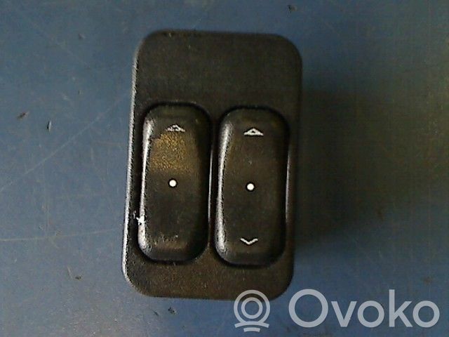 Opel Astra G Electric window control switch 
