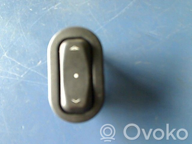 Opel Astra G Interruptor del elevalunas eléctrico 