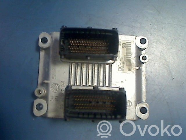 Opel Agila A Variklio valdymo blokas 