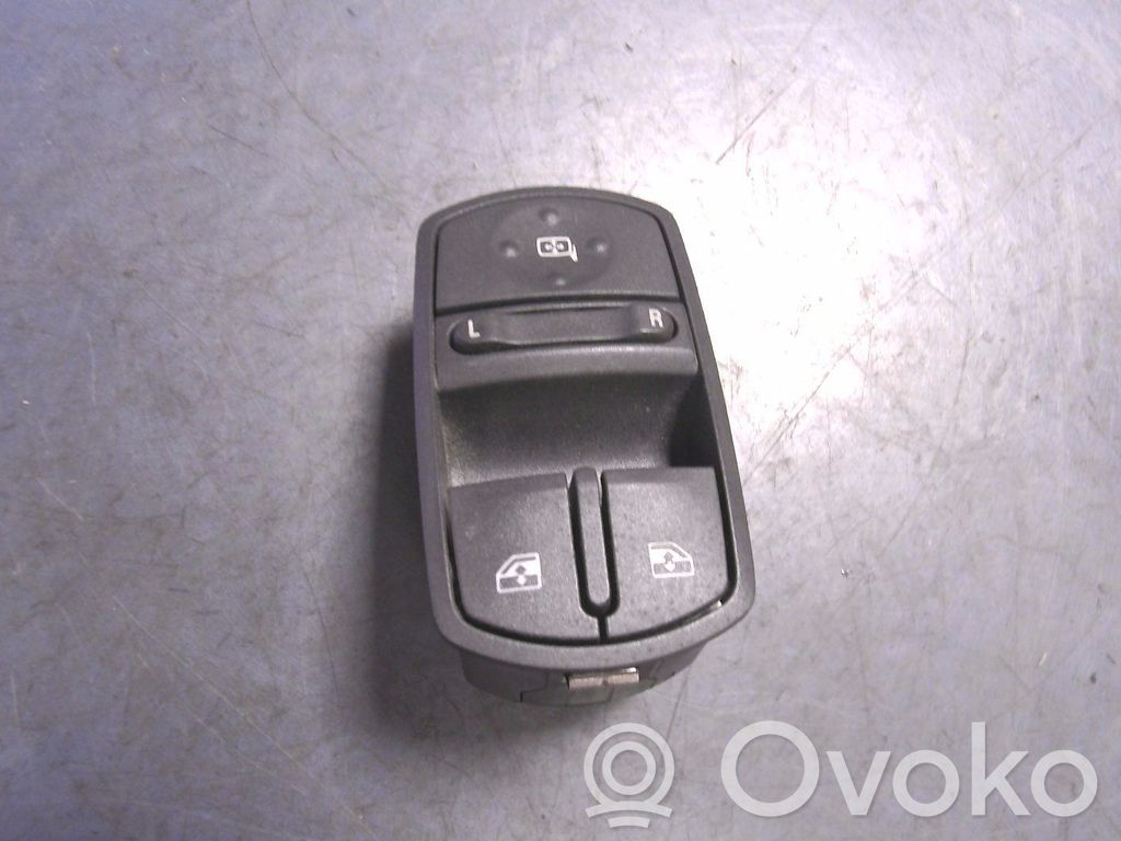 Opel Corsa D Electric window control switch 