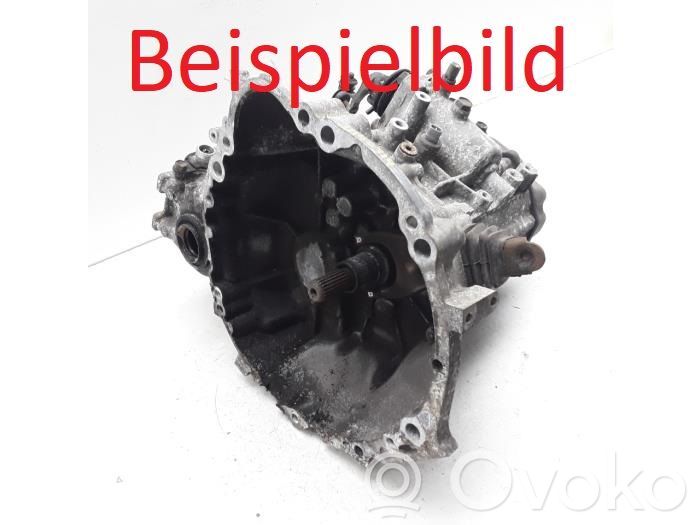 Manualna 5-biegowa skrzynia biegów   002300045DX