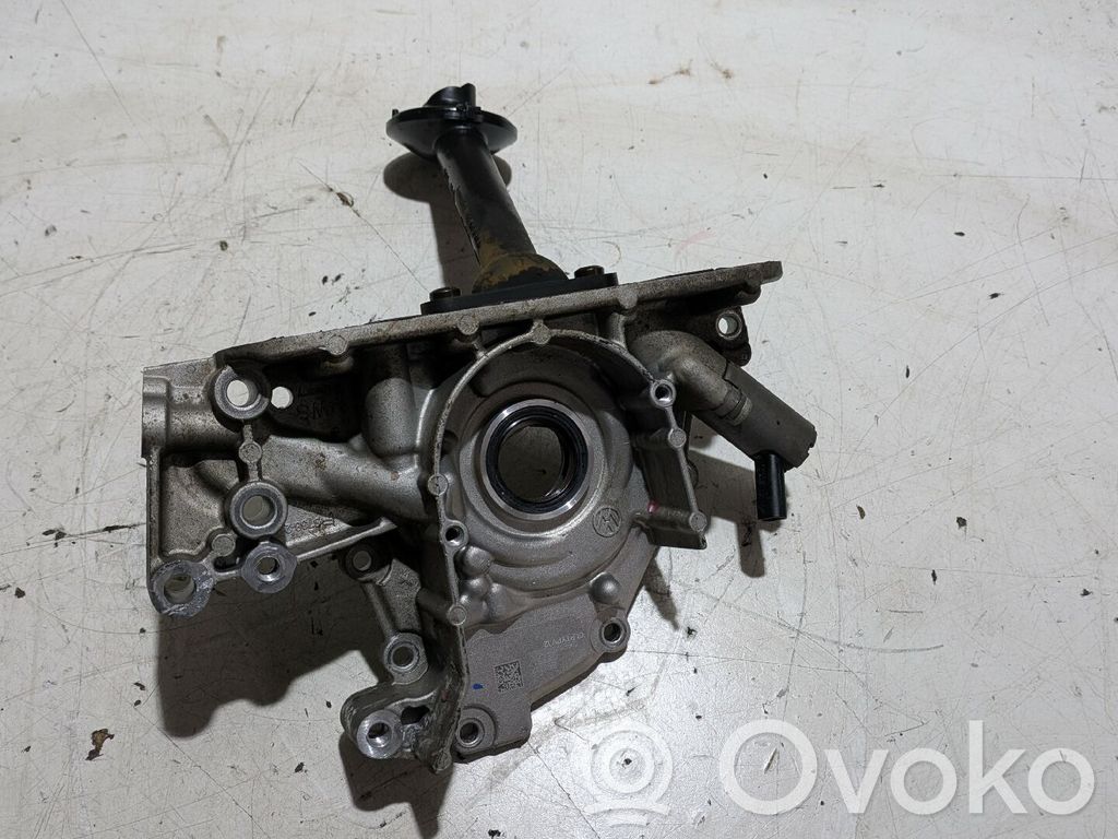 Volkswagen Golf VII Bomba de aceite 