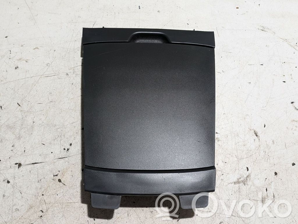 Opel Agila B Compartimiento/consola central del panel 