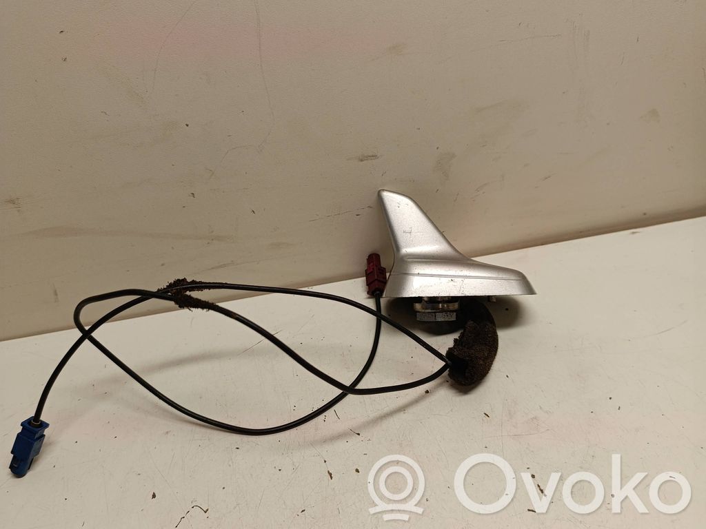 Antenne GPS   4E0035503R