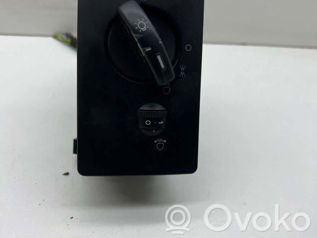 Ford Fiesta Light switch 