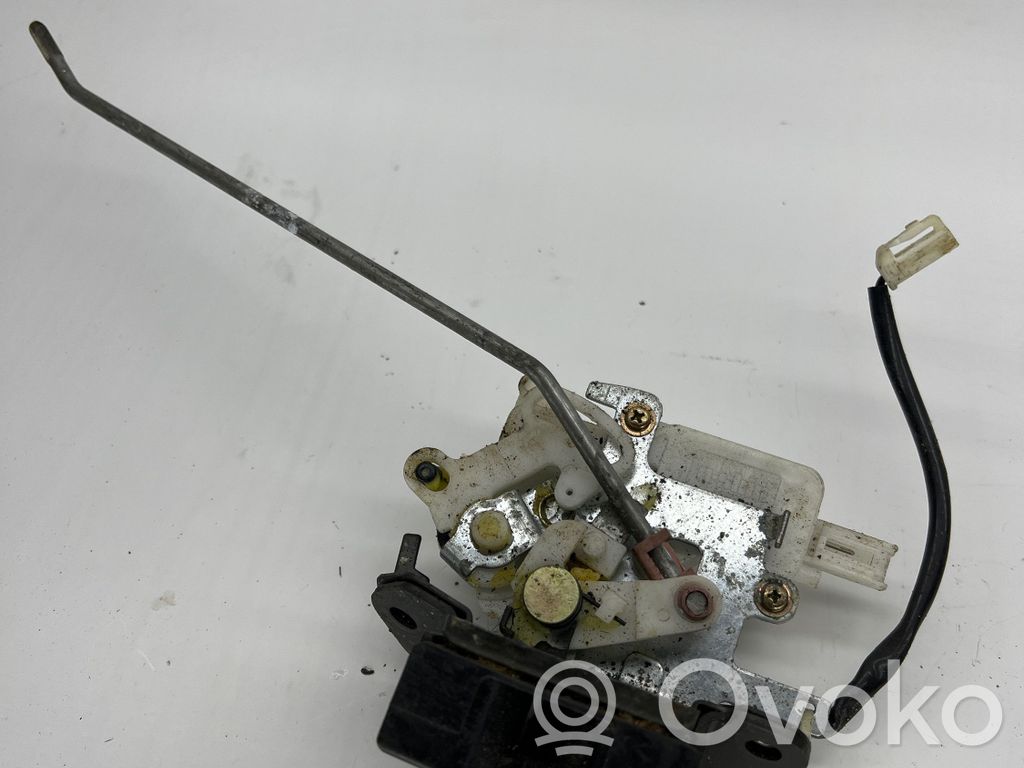 Tailgate/trunk/boot lock/catch/latch   B6701