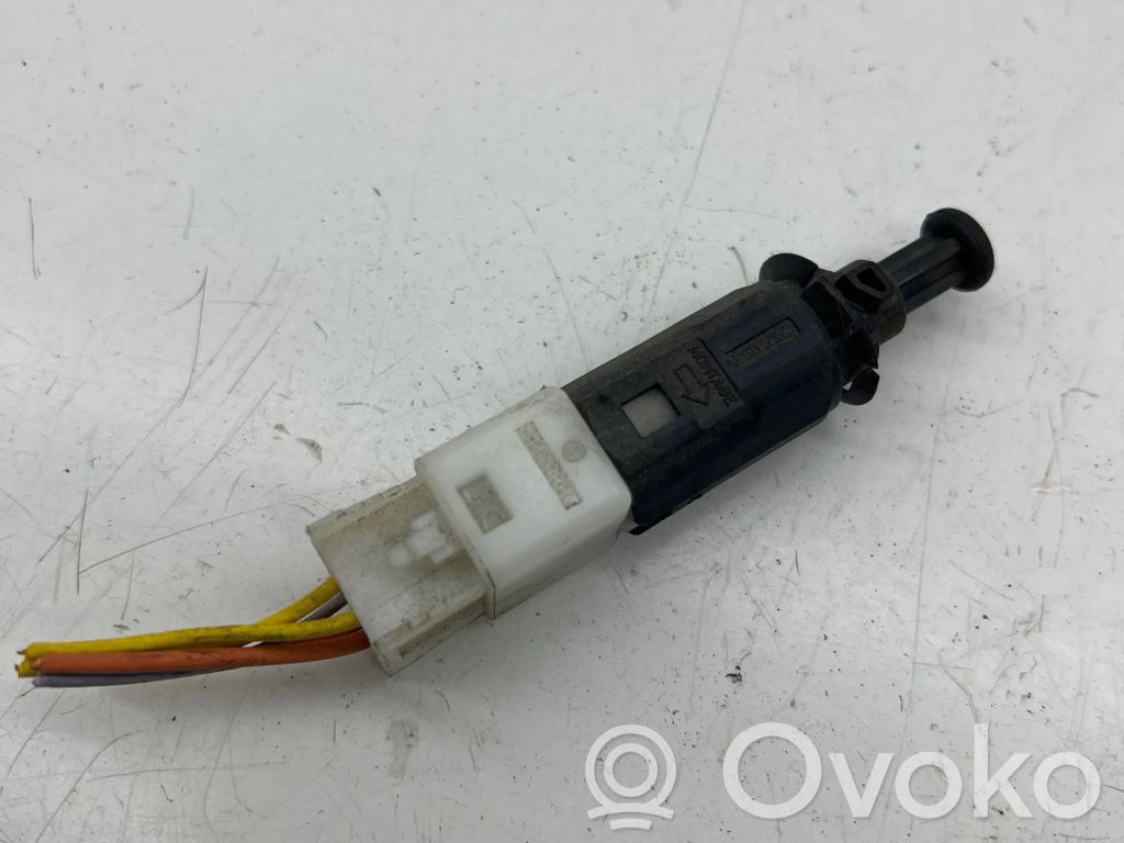 Interruptor sensor del pedal de freno