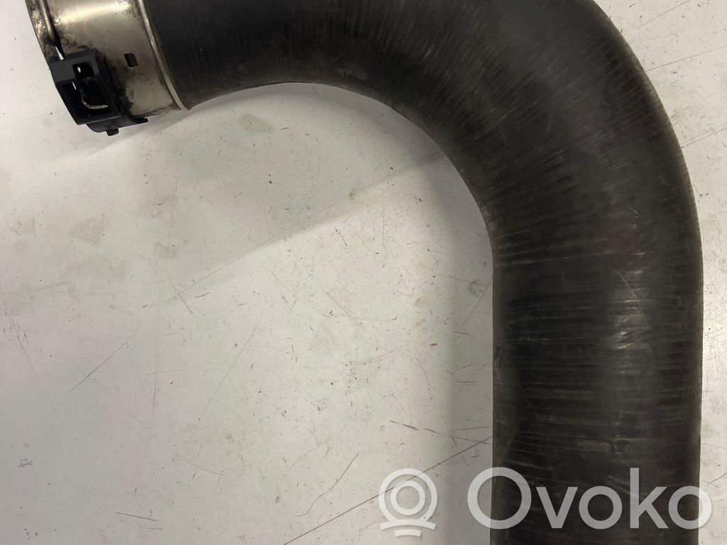 Renault Master III Intercooler hose/pipe 
