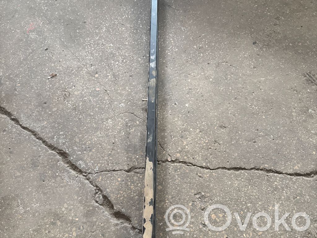 Renault Master III Ritinėlio kreiptuvas vidurinis/ vyris vidurinis 