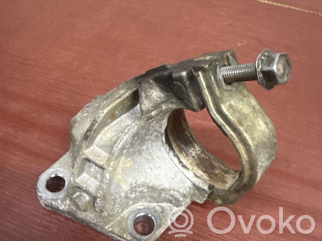Renault Master III Driveshaft support bearing bracket 