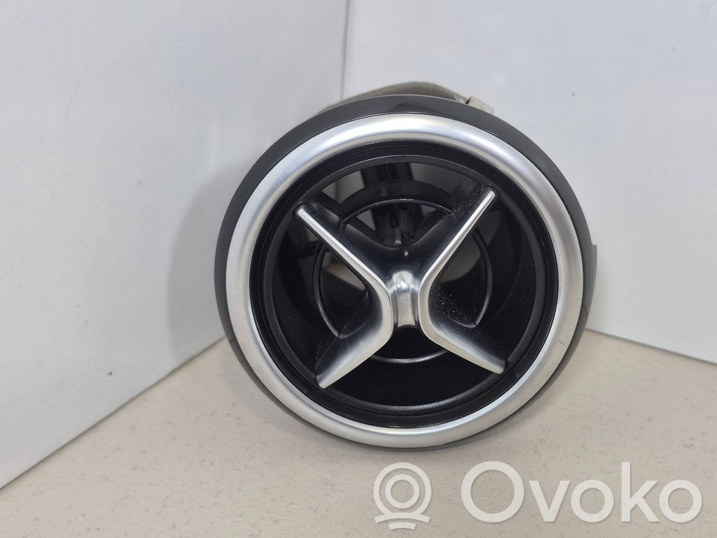 Mercedes-Benz B W246 W242 Boczna kratka nawiewu deski rozdzielczej 
