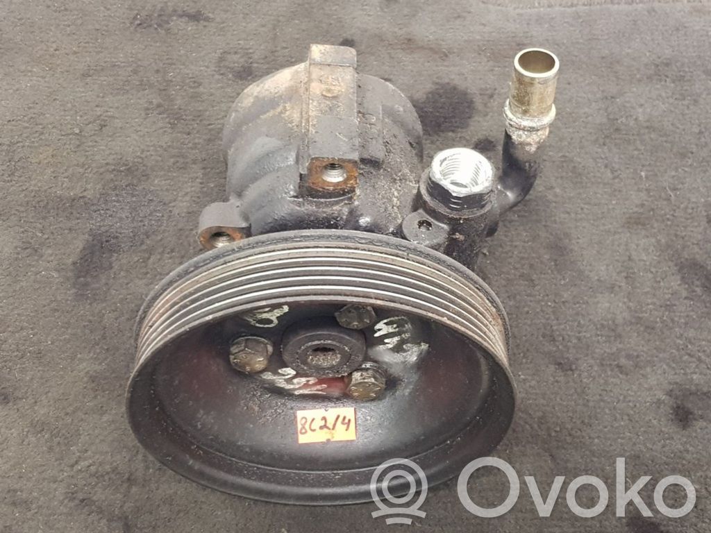 Alfa Romeo 156 Ohjaustehostimen pumppu 
