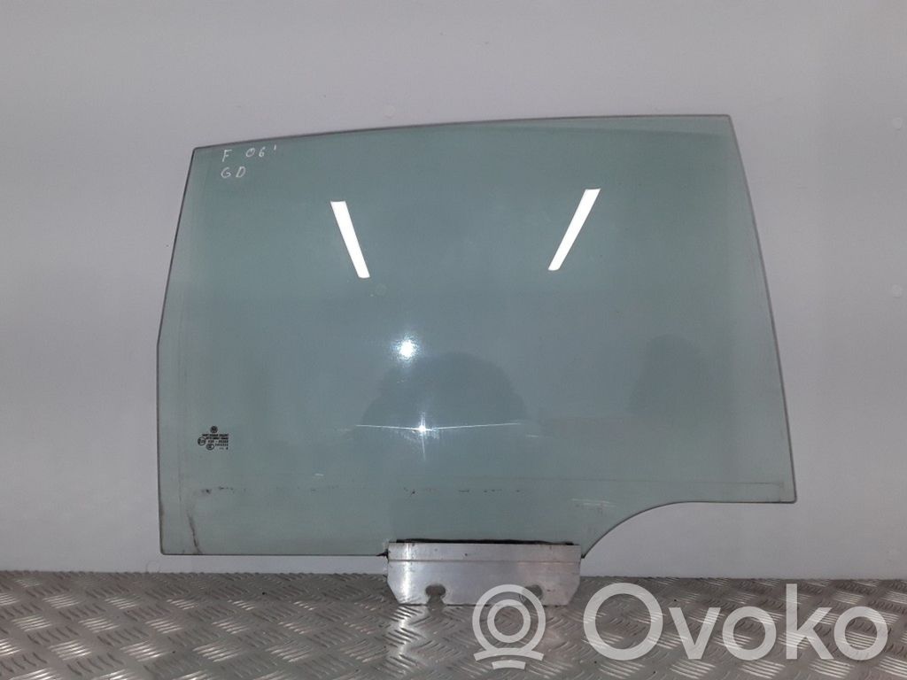 Volkswagen Phaeton Rear door window glass 