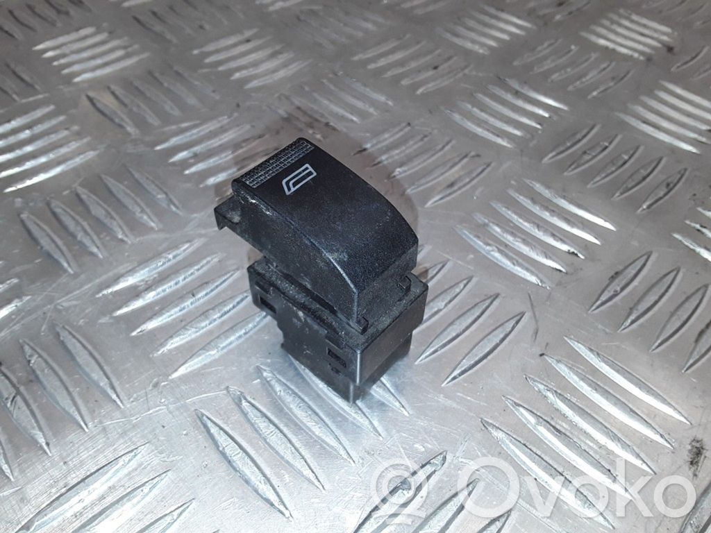 Audi A3 S3 8L Electric window control switch 