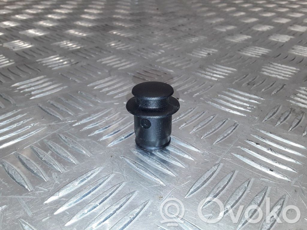 BMW 3 E92 E93 Cigarette lighter 