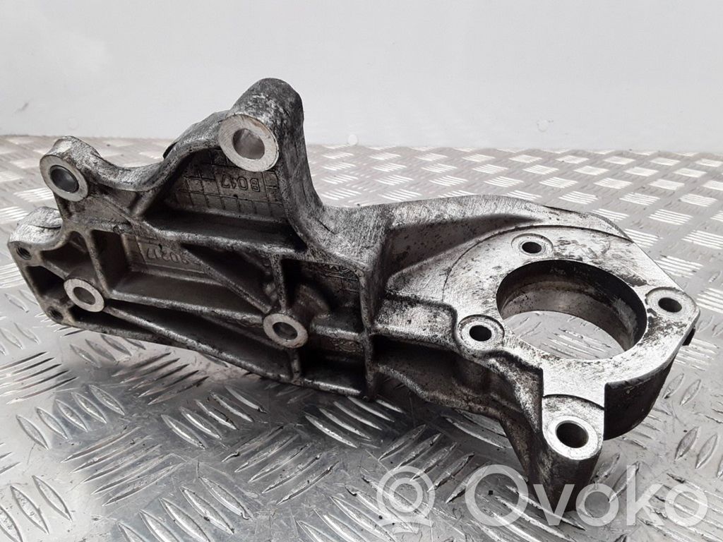 Alfa Romeo GT Driveshaft support bearing bracket 