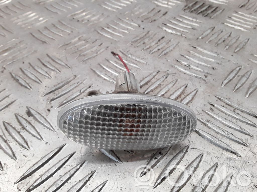 Seitenblinker   083161413NF