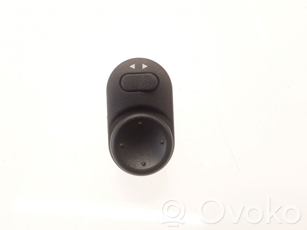 Suzuki Ignis Wing mirror switch 
