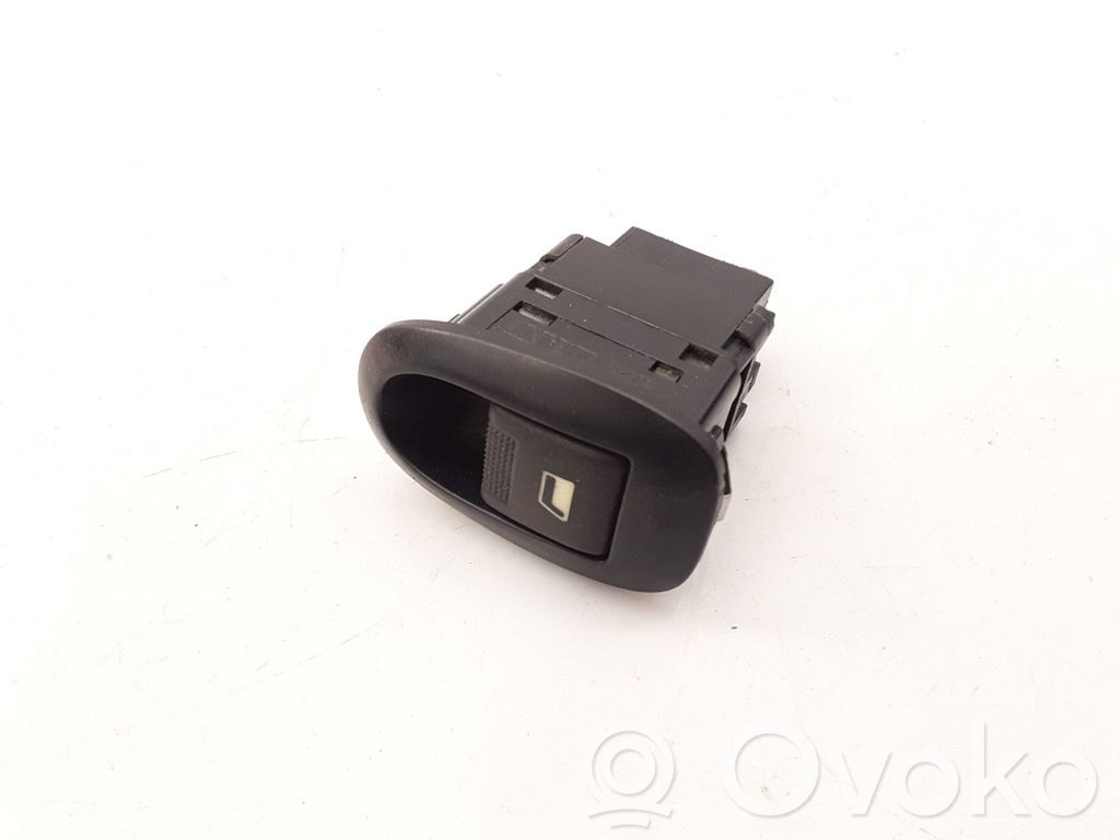 Peugeot 406 Electric window control switch 