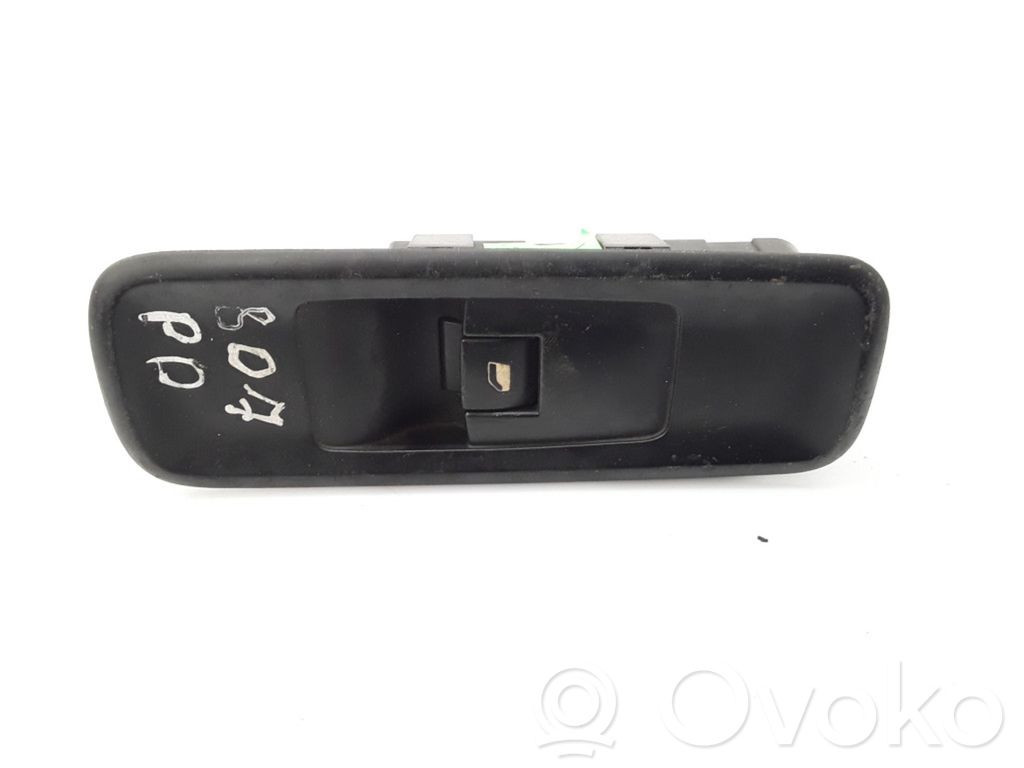 Peugeot 807 Electric window control switch 
