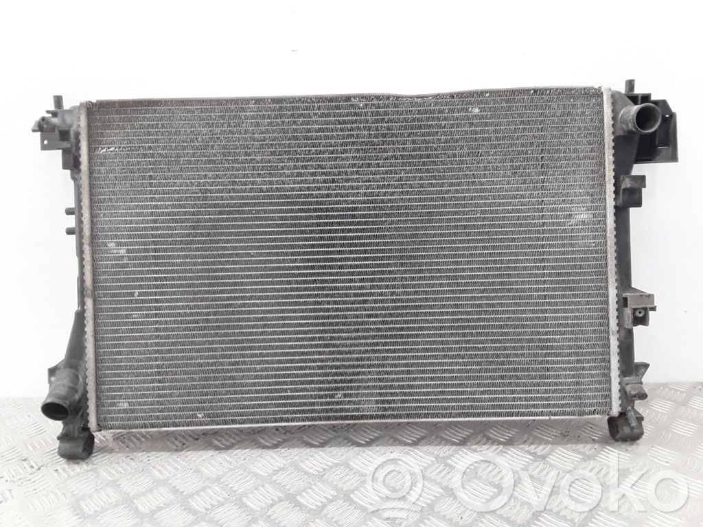 Opel Vectra C Coolant radiator 