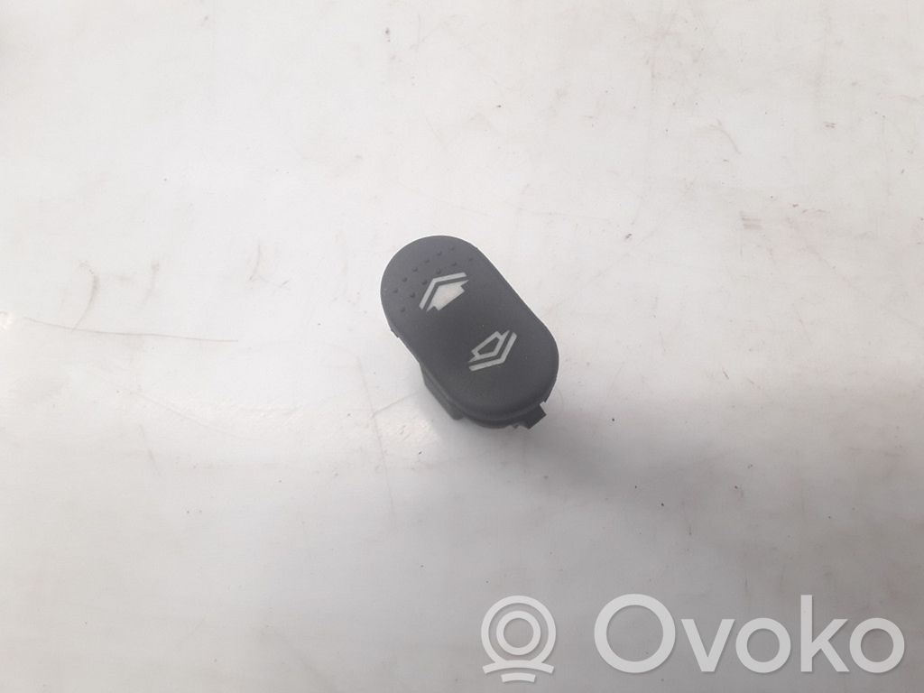 Ford Focus Electric window control switch 